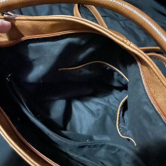 Women’s shoulder bag, brown, like new, used only a couple times. - Picture 5 of 5